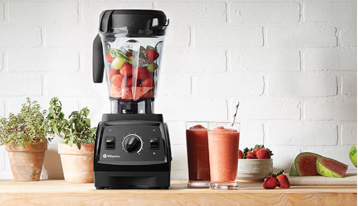 How to Use a Blender – Step-by-Step Guide 2025